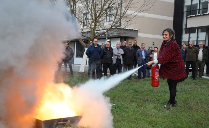 Özel İdare çalışanlarına acil durumda iş güvenliği eğitimi verildi