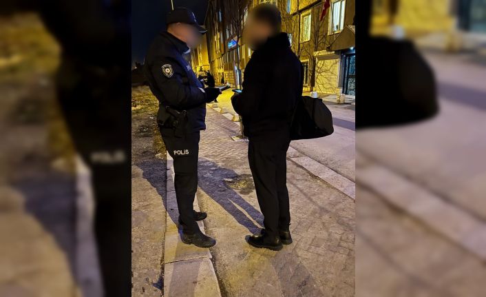 Polis ekiplerinin denetiminde 6 bin 807 kişi kontrol edildi