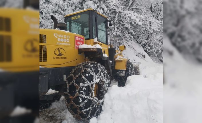 Rize’de kar nedeniyle mahsur kalan 7 kişi kurtarıldı