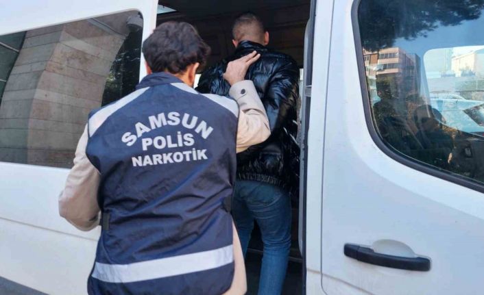 Samsun’da bin 32 adet sentetik ecza ele geçirildi