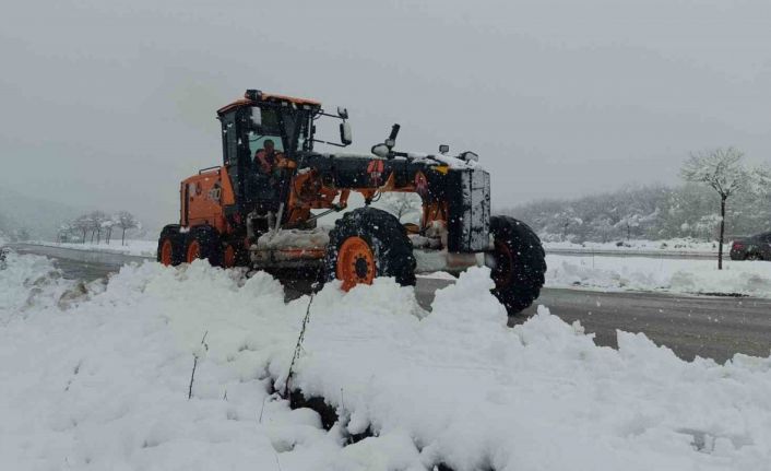 Samsun’da kar yağışı etkili oldu