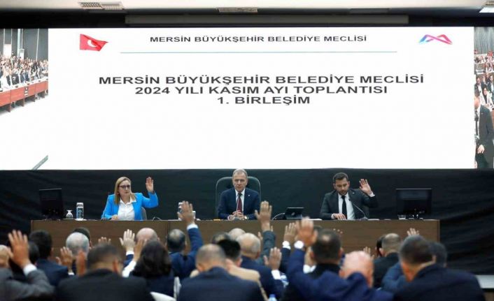 Seçer: "İkinci 5 yıllık sürecimizde Mersinlileri raylı sisteme bindireceğiz”