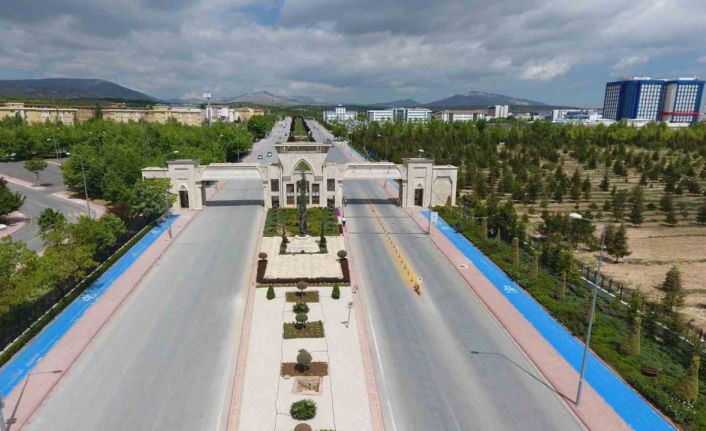 Selçuk Üniversitesi eğitimde kaliteyi YÖKAK akreditasyonuyla taçlandırdı