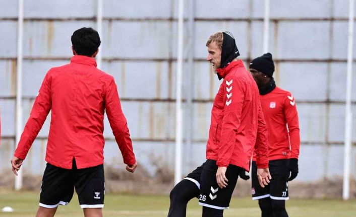 Sivasspor’da Kasımpaşa maçı hazırlıkları sürüyor