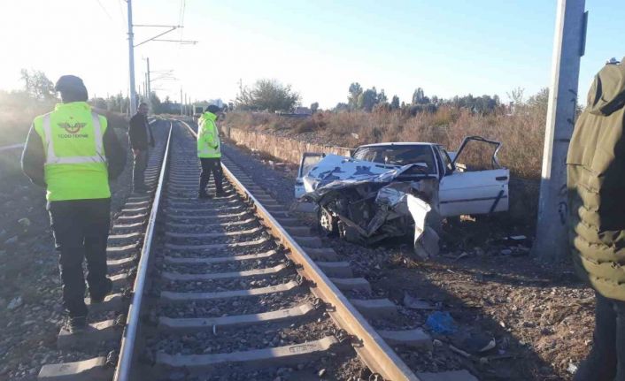 Tarsus’ta tren kazası: 1 yaralı