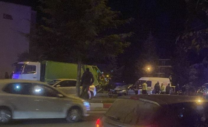 Tavşanlı’da trafik kazası: 2 yaralı