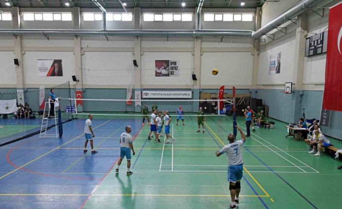 Türkiye Veteran Voleybol Turnuvası’nda şampiyonlar belli oldu