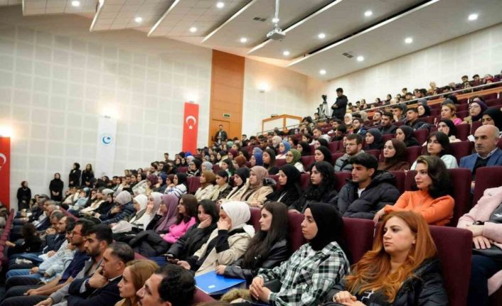 Üniversitede 24 Kasım Öğretmenler Günü etkinliği düzenlendi