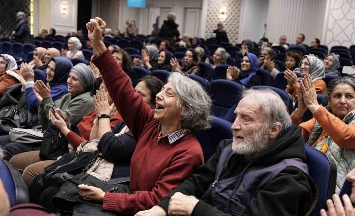 Üsküdar Belediyesi’nden “Kadına Yönelik Şiddete Karşı Farkındalık Etkinliği”