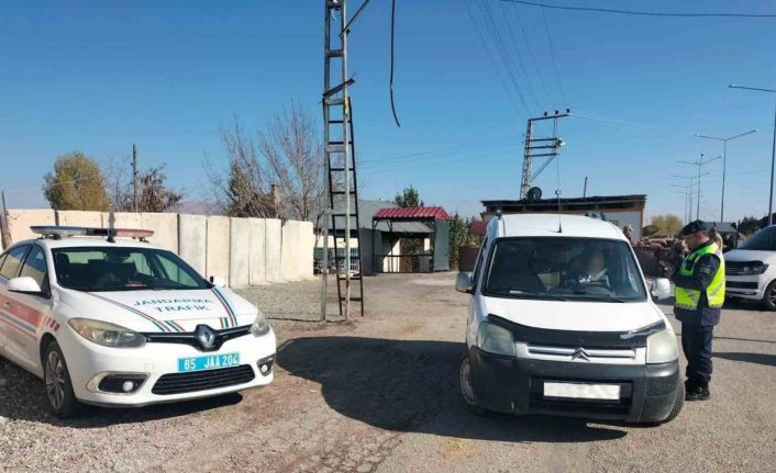 Van’da 139 araç trafikten men edildi