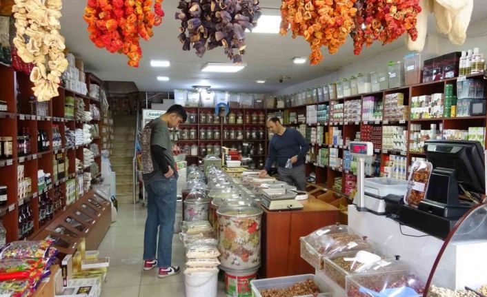 Van’da soğuk algınlığına doğal çözüm: Kış çayları