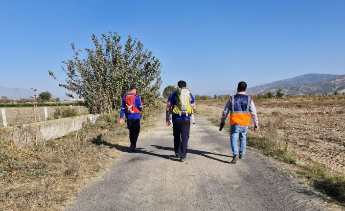 Yaşlı kadın için arama çalışmaları Gölhisar Mahallesi’nde yoğunlaştı