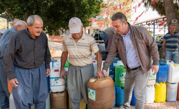 Yenişehir Belediyesinin üreticilere solucan gübresi desteği sürüyor