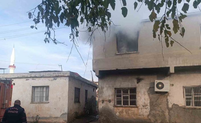 Adana’da şarja takılı tablet bir evi kullanılamaz hale getirdi