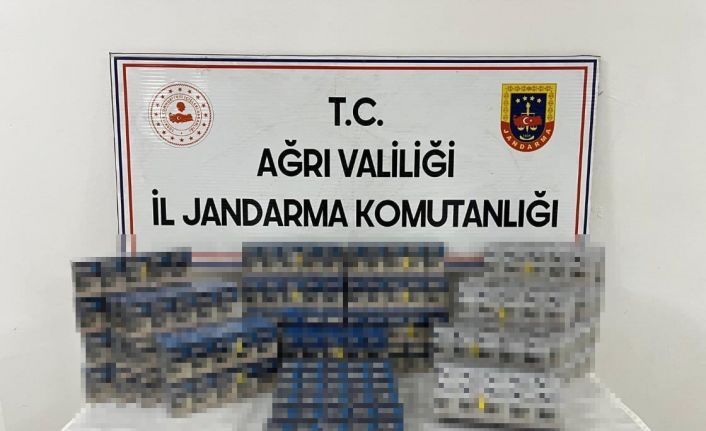 Ağrı’da yol kontrolünde bin 896 paket kaçak sigara ele geçirildi