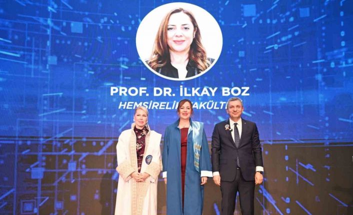 Akdeniz Üniversitesi’nde akademik başarılar kutlandı