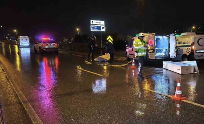 Alkollü sürücü, yolun karşısına geçmek isteyen adamı hayattan koparttı