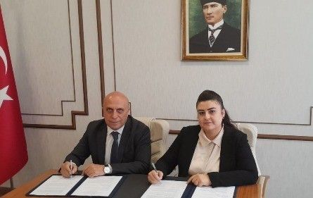 Amasya şeriye sicillerinin çevirisi için imzalar atıldı