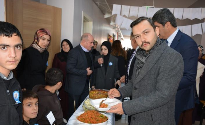 Aşkale’de özel eğitim sınıfı için destek çarşısı