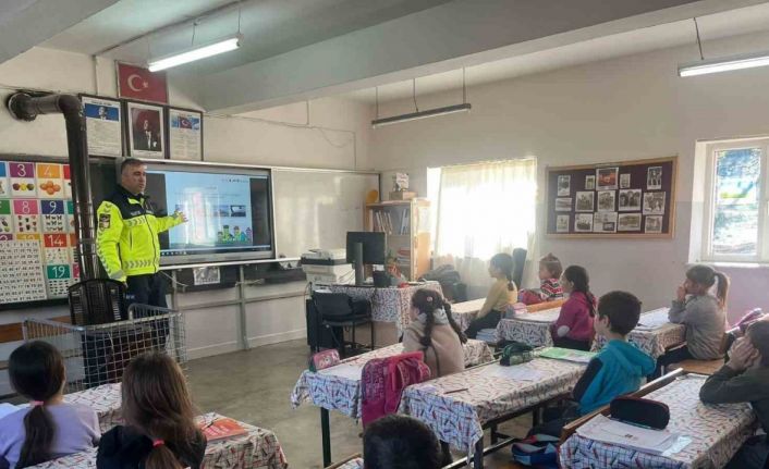 Aydın’da 62 öğrenciye trafik eğitimi verildi