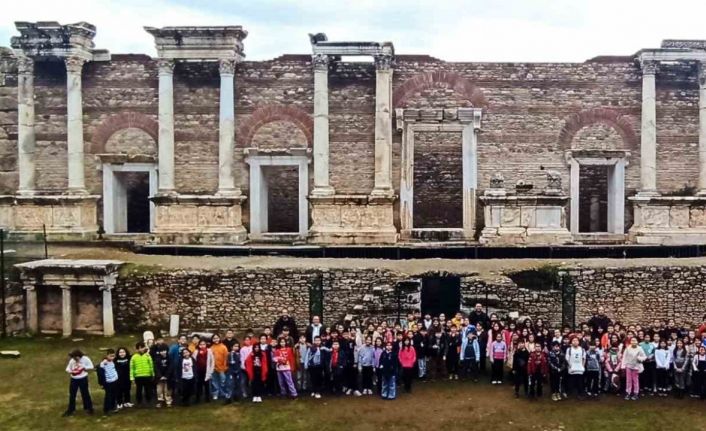 Aydın’da ilkokul öğrencileri, Sosyal Bilgiler dersini tarihle buluşturdu