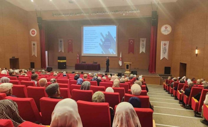 Aydın’da umre hazırlık semineri düzenlendi