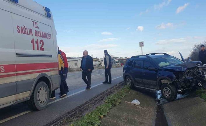 Balıkesir’de direksiyon hakimiyetini kaybeden sürücü yaralandı