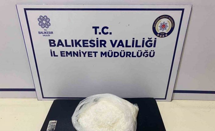 Bandırma’da 430 gram metamfetamin ele geçirildi