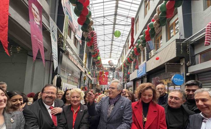 Bandırma’da Yılbaşı Alışveriş Günleri 10. yılında kapılarını açtı