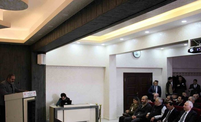 Bayburt’ta arıcılık üzerine panel düzenlendi