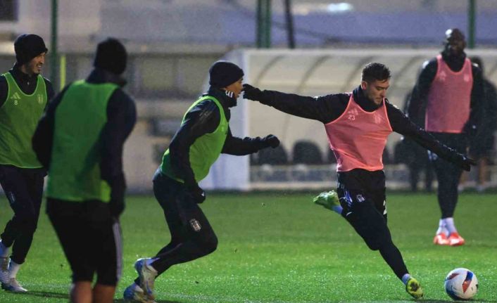 Beşiktaş, Çaykur Rizespor maçı hazırlıklarını sürdürdü