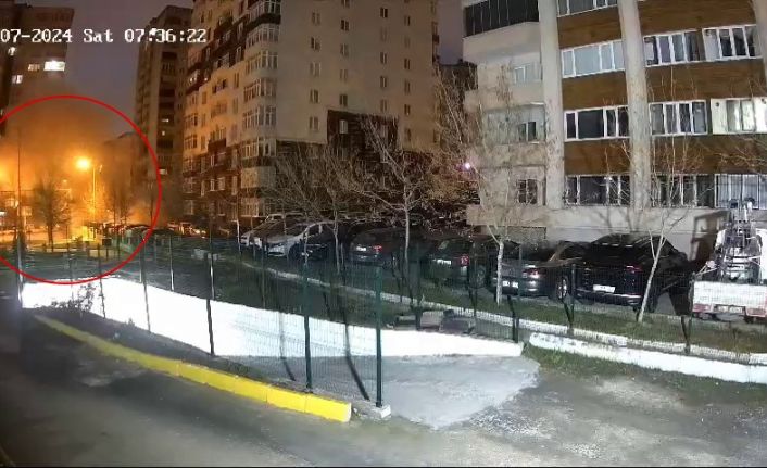 Beylikdüzü’nde 14 katlı binada meydana gelen patlama anı kamerada