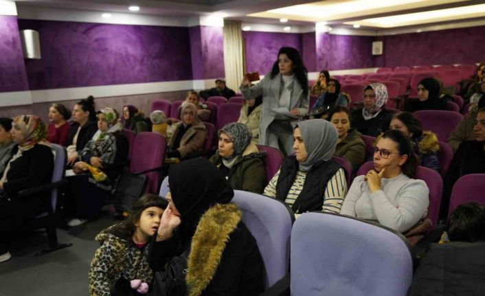 Beylikdüzü’nde veliler için sağlıklı yaşam semineri düzenlendi