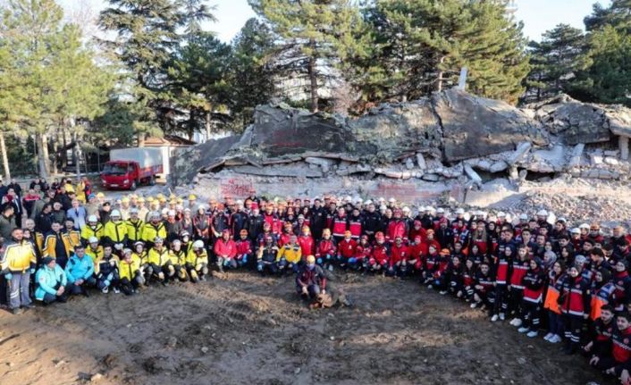 Bölgesel deprem tatbikatında 743 senaryo uygulandı