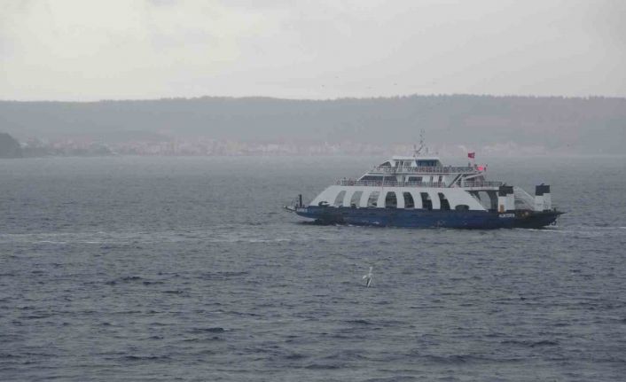 Bozcaada ve Gökçeada’ya bugünkü tüm feribot seferleri iptal edildi