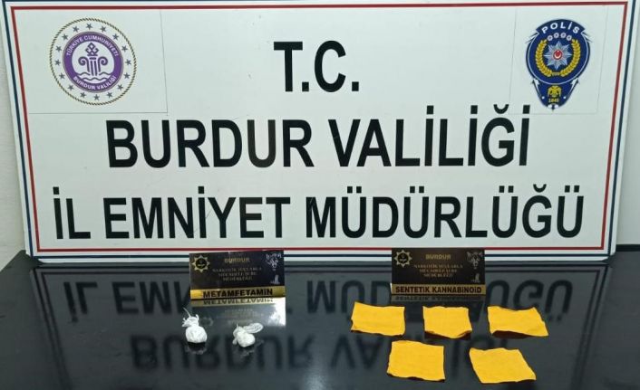 Burdur’da durdurulan araçta uyuşturucu çıktı, 1 şüpheli tutuklandı