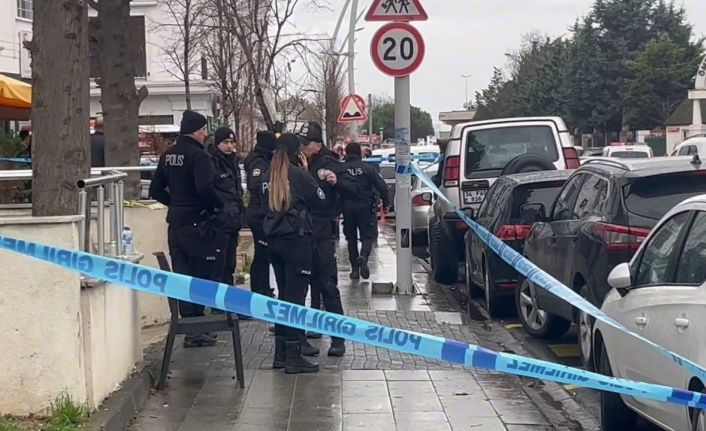 Büyükçekmece’de apartman otoparkında bir kişi vurulmuş halde bulundu