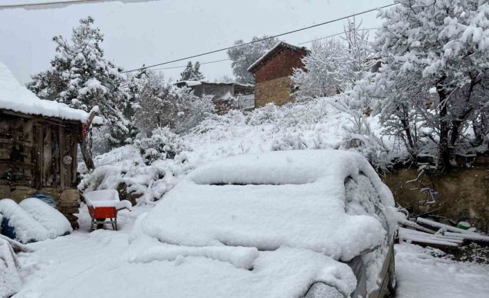 Çameli’nde 1 günlük kar tatili