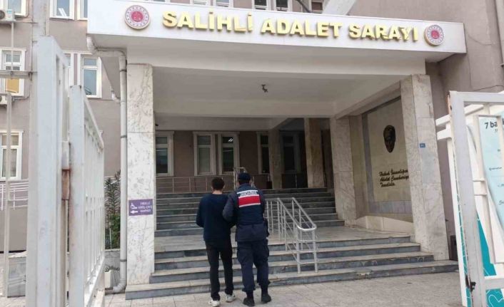 Cinsel istismar suçundan aranıyordu, Manisa’da yakalandı