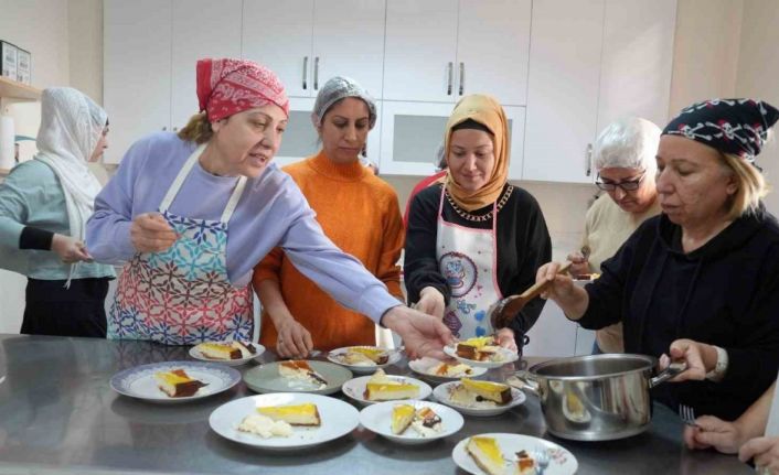 Çukurova Belediyesi’nin çikolata ve pasta yapma kursuna yoğun ilgi