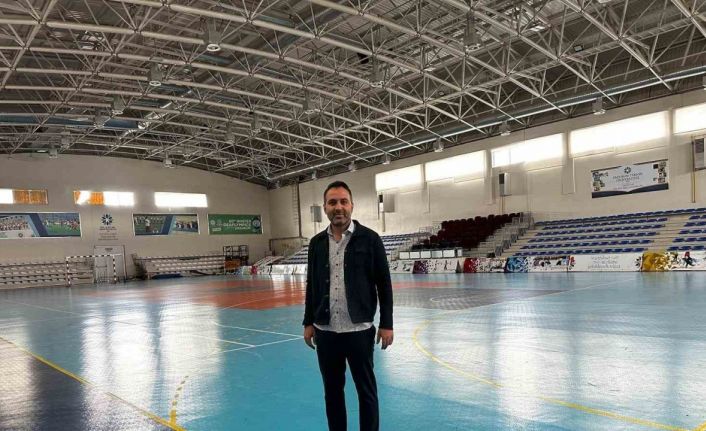 Dadaşlar Futsal Milli Takımını bekliyor