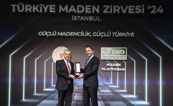 Demir Export’a Türkiye Maden Zirvesi’nde iki ödül birden