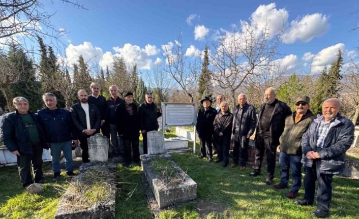 Devlet Sanatçısı Ataman mezarı başında anıldı