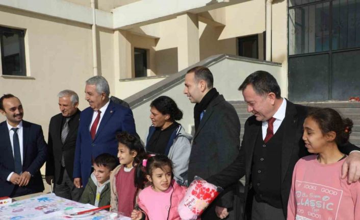 Doğan, “Sevginin aşamayacağı hiç bir engel yoktur”