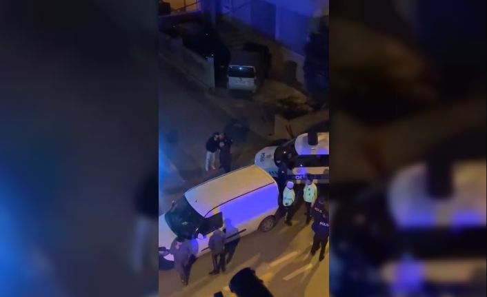 Drift atıp, polise aracına çarptı: "Benim arabamı bağlayamaz, hodri meydan"