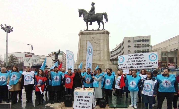 Eğitim Gücü Sen’den öğretmen maaşlarına tepki