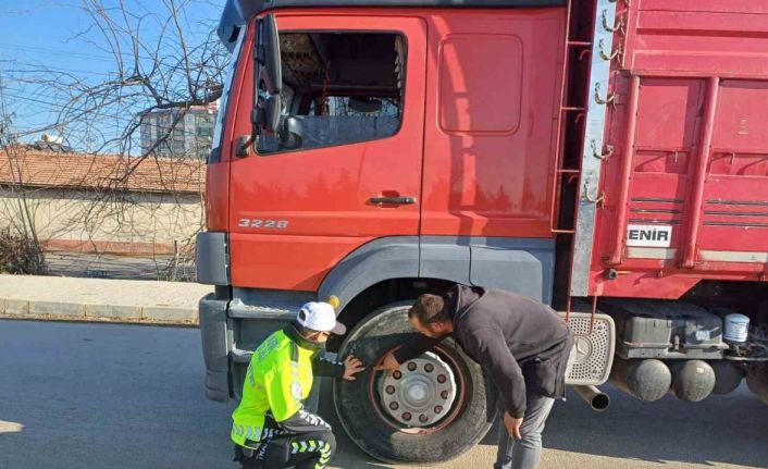 Ereğli’de kış lastiği denetimi