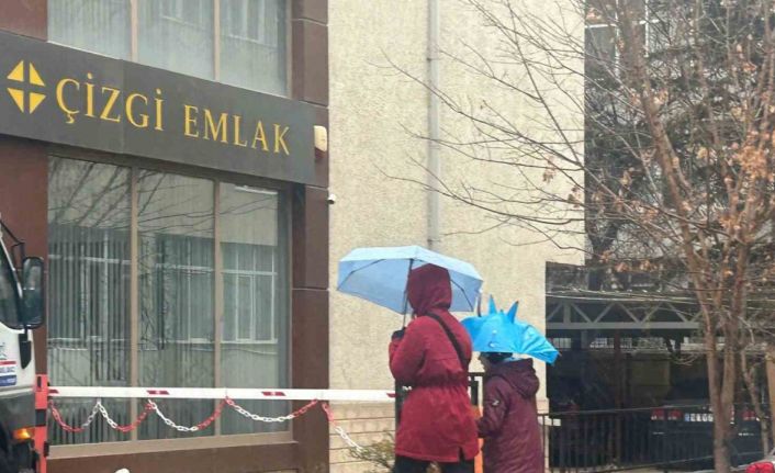 Eskişehir’de sağanak yağış etkili oldu