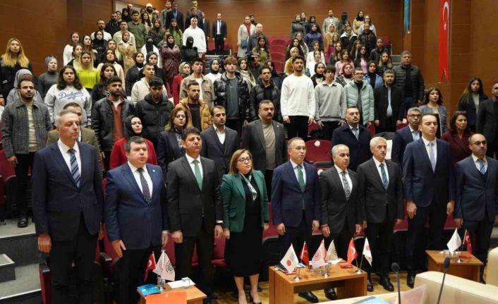 Gaziantep’te Dijital Medya Okuryazarlığı ve Turizm Haberciliği Paneli düzenlendi