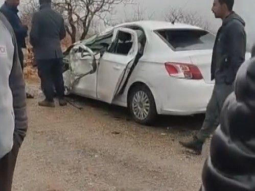 Gaziantep’te otomobil ile halk otobüsü çarpıştı: 5 yaralı